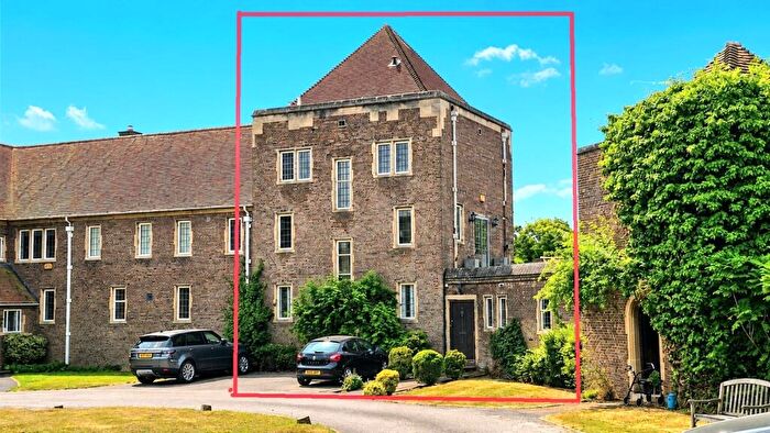 4 Bedroom End Of Terrace House For Sale In Little Horwood Manor, Little Horwood, MK17