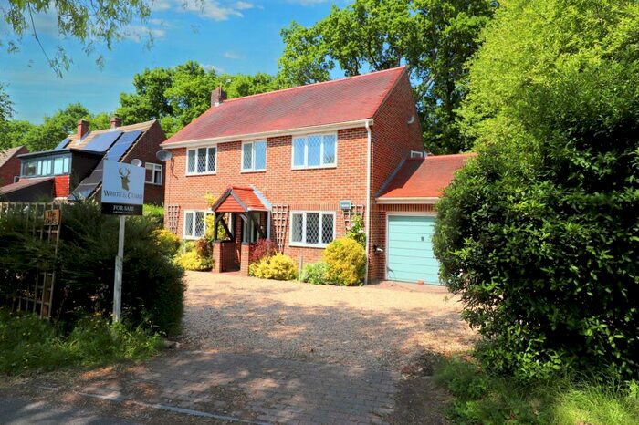 4 Bedroom Detached House For Sale In Chapel Road, Soberton, SO32