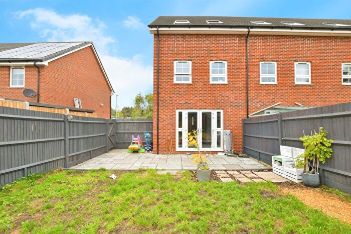 3 Bedroom End Of Terrace House For Sale In Philippa Court, Bearwood, Bournemouth, BH11