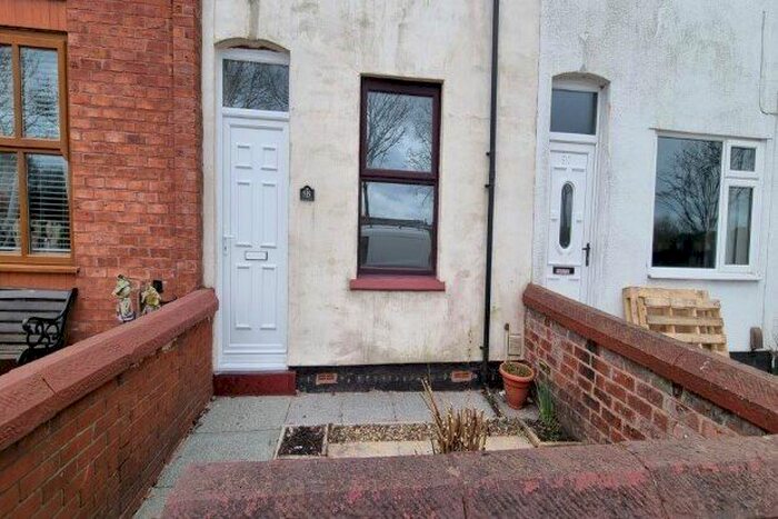 3 Bedroom Property To Rent In Liverpool Road, Wigan, WN2