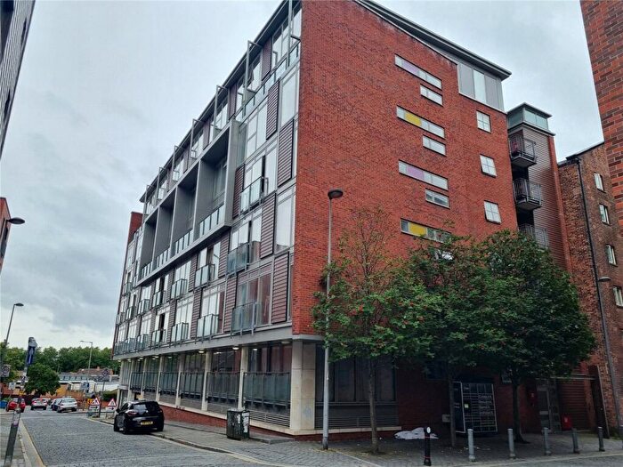2 Bedroom Apartment To Rent In Henry Street, Liverpool, L1