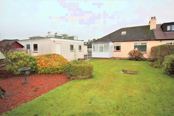 3 Bedroom Semi-Detached House To Rent In Moorfield Avenue, Kilmarnock, KA1