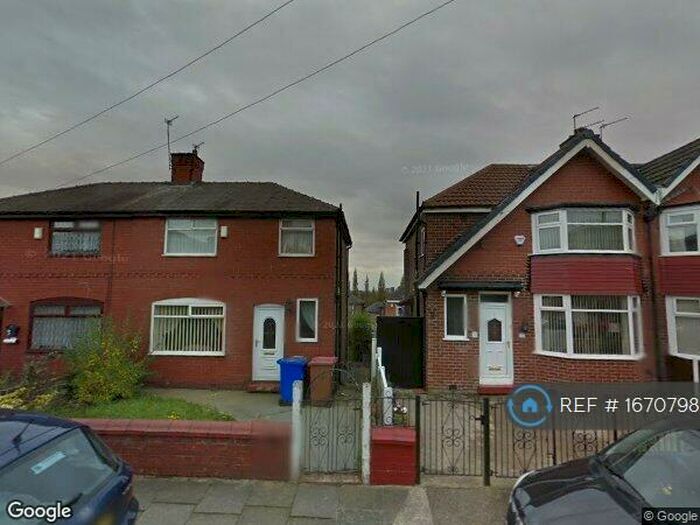 3 Bedroom Semi-Detached House To Rent In Carisbrook Drive, Swinton, Manchester, M27