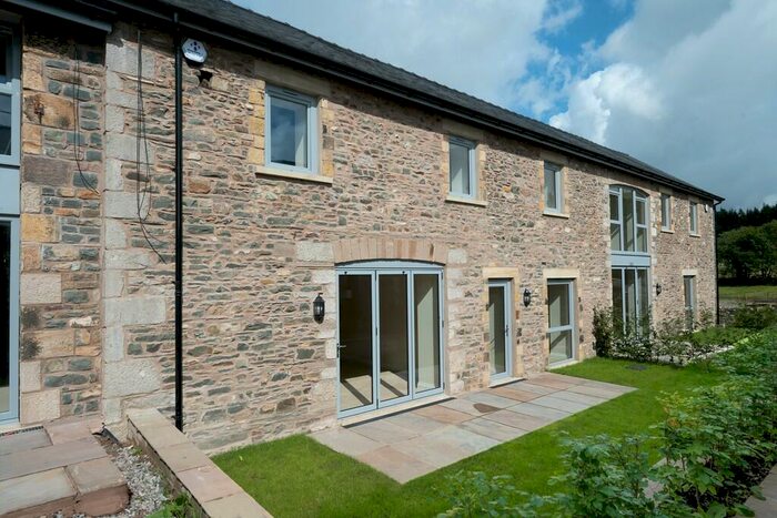 4 Bedroom Barn Conversion For Sale In Byre House, Gatebeck, LA8