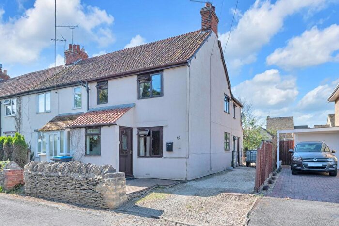 3 Bedroom House For Sale In Mill Lane, Clanfield, OX18