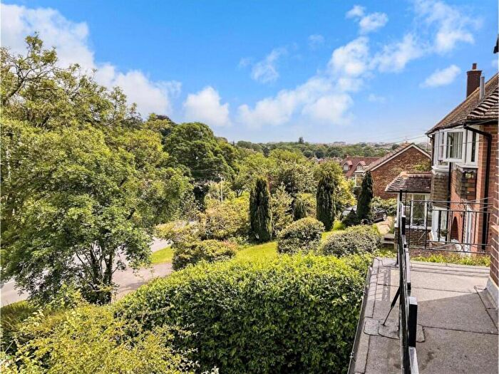 3 Bedroom Detached House For Sale In London Road, Hythe, Kent, CT21