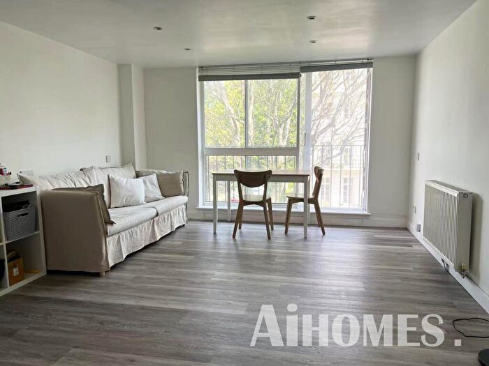 1 Bedroom Flat To Rent In Sillwood Place, BH1