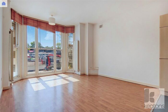 1 Bedroom Flat To Rent In Caversham Road, Kentish Town, London, NW5