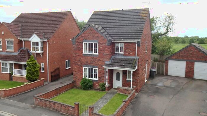 3 Bedroom Detached House For Sale In Poplar Close, Ruskington, NG34