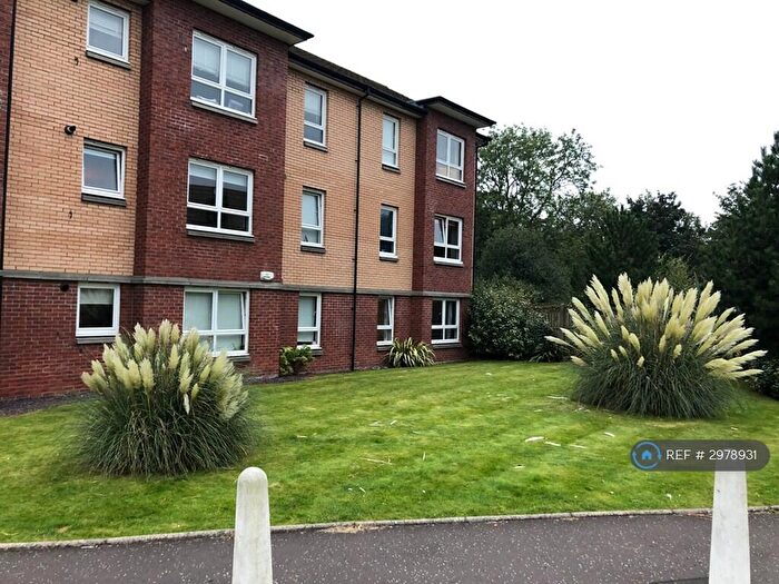 2 Bedroom Flat To Rent In Springfield Gardens, Glasgow, G31