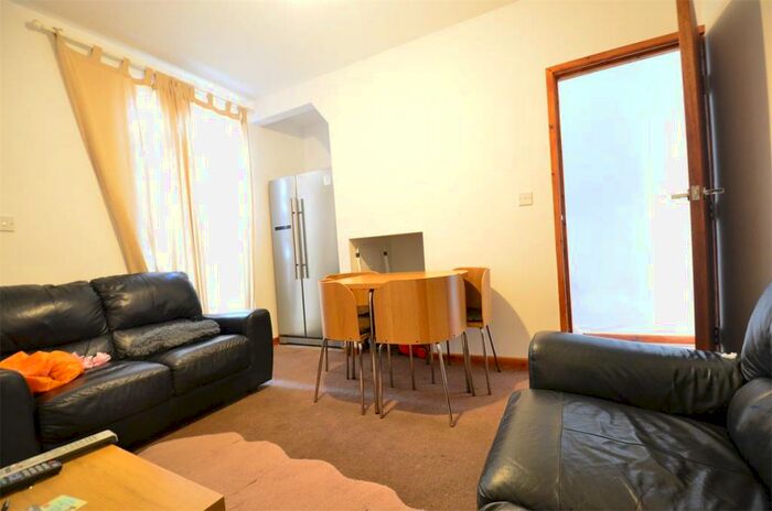 4 Bedroom Terraced House To Rent In Student Property - Selly Oak, Birmingham, B29