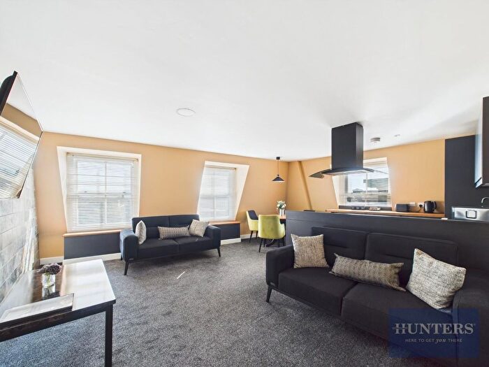 2 Bedroom Flat To Rent In Friary House, Southgate Street, GL1