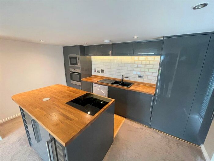 1 Bedroom Semi-Detached House To Rent In Chesham Avenue, Bradwell Common, Milton Keynes, MK13