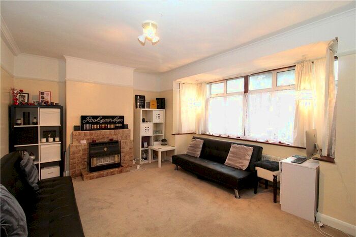 1 Bedroom Maisonette To Rent In St. Peters Road, Croydon, CR0