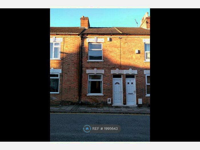 3 Bedroom Terraced House To Rent In School Street, Loughborough, LE11