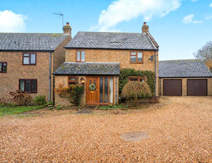 3 Bedroom Detached House For Sale In Orchard Road, Hook Norton, Oxfordshire, OX15