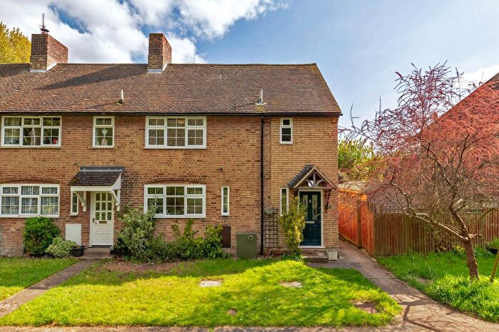 3 Bedroom End Of Terrace House For Sale In Cambridge Crescent, Bassingbourn, SG8