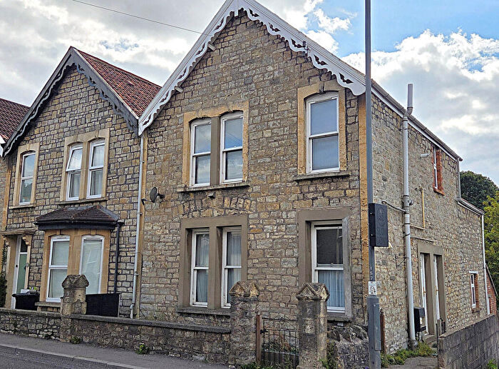 2 Bedroom Block Of Apartments For Sale In Wellsway, Keynsham, BS31