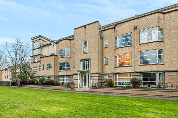 1 Bedroom Apartment To Rent In Petersfield Mansions, Mill Road, Cambridge, CB1