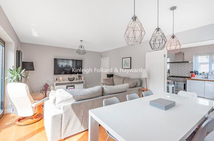 3 Bedroom Bungalow To Rent In Colin Close, West Wickham, Kent, BR4