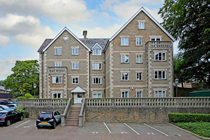 2 Bedroom Flat For Sale In Fulwood Road, Broomhill, Sheffield, S10