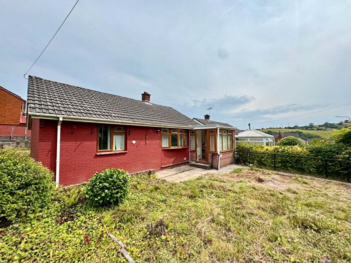 2 Bedroom Detached Bungalow To Rent In Bryngolau, Tonyrefail, CF39