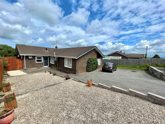 4 Bedroom Detached House For Sale In Castell Newydd Emlyn, Newcastle Emlyn, SA38