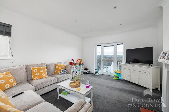 2 Bedroom Apartment To Rent In Lipson Road, Lipson, Plymouth, PL4