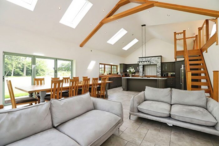 7 Bedroom Barn Conversion For Sale In Kinnerton Road, Lower Kinnerton, Chester, Cheshire West And Ches, CH4