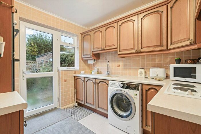 2 Bedroom Semi-Detached Bungalow For Sale In Latchmore Close, Hitchin, SG4
