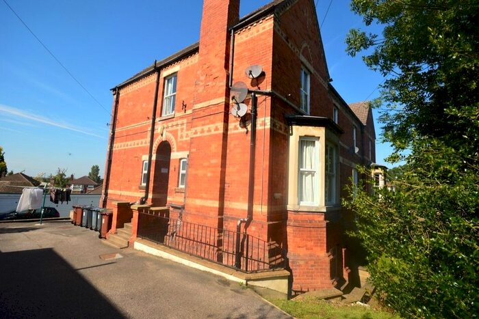 1 Bedroom Flat To Rent In Cross O'cliff Hill, Lincoln, LN5