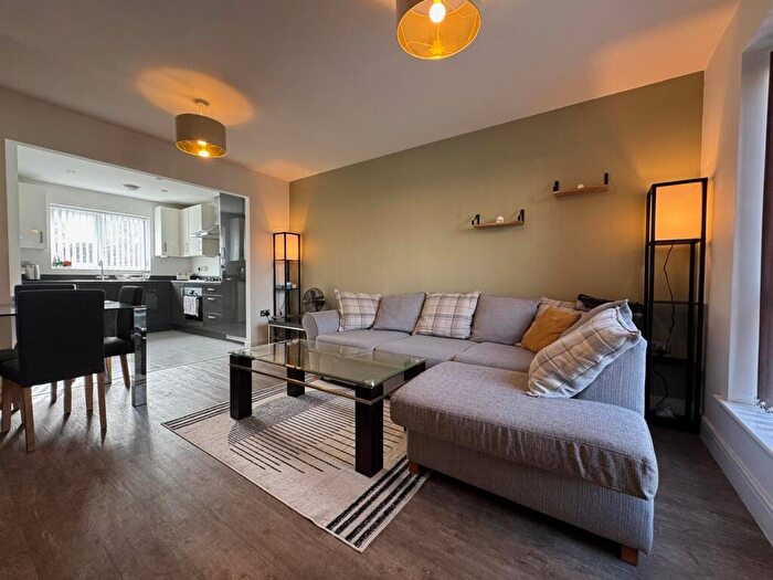 2 Bedroom House To Rent In Burcot Road, Manchester, M11