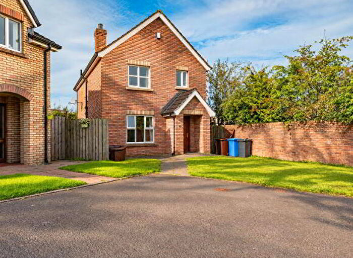 3 Bedroom Detached House For Sale In Ashlea Drive, Ballymoney, BT53