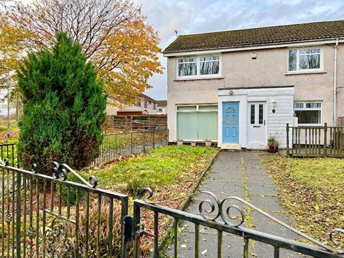 2 Bedroom Flat To Rent In Cherry Lane, Banknock, Falkirk, FK4