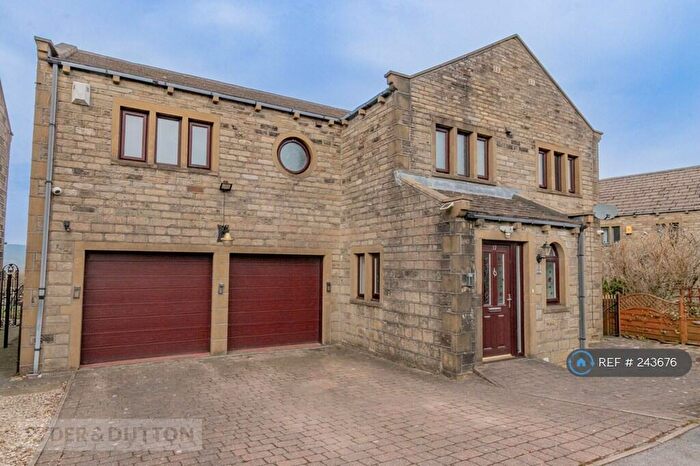 5 Bedroom Detached House To Rent In Green Abbey, Hade Edge, Holmfirth, HD9