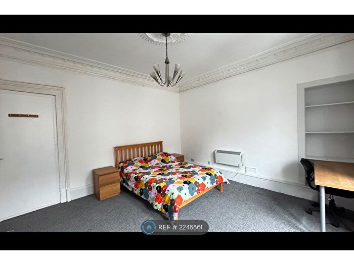 2 Bedroom Flat To Rent In Baldovan Terrace, Dundee, DD4