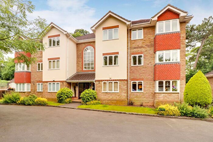 2 Bedroom Flat To Rent In St. Charles Court, St. Charles Place, Weybridge, KT13
