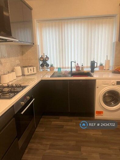 2 Bedroom Flat To Rent In Silver Lonnen, Newcastle Upon Tyne, NE5