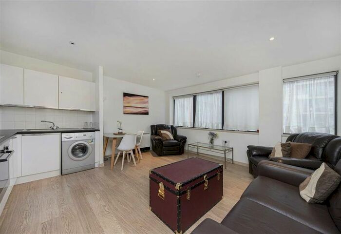 1 Bedroom Flat To Rent In Harrow Road, London, W2