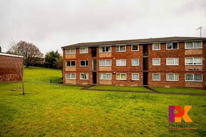 1 Bedroom Flat To Rent In Windsor Drive, High Wycombe, HP13