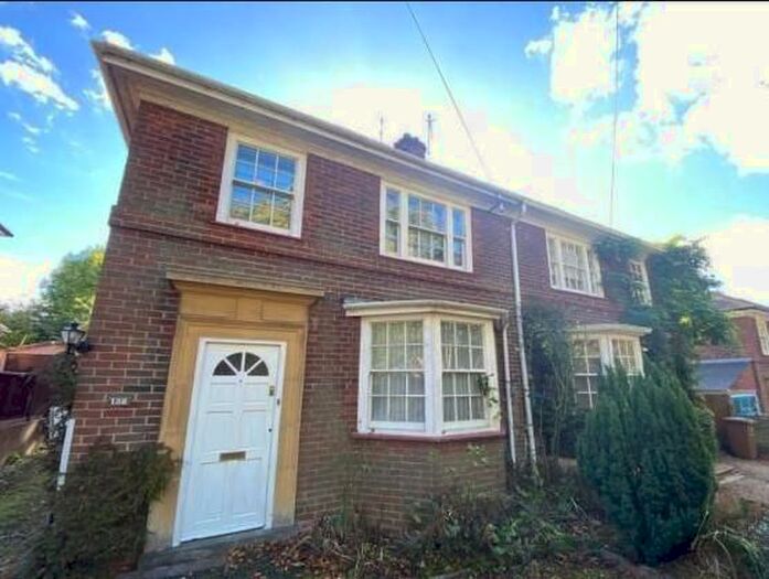 4 Bedroom Semi-Detached House To Rent In Morrell Avenue, East Oxford, OX4