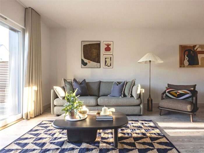 3 Bedroom Terraced House To Rent In Ayrton Avenue, Eddington, Cambridge, CB3