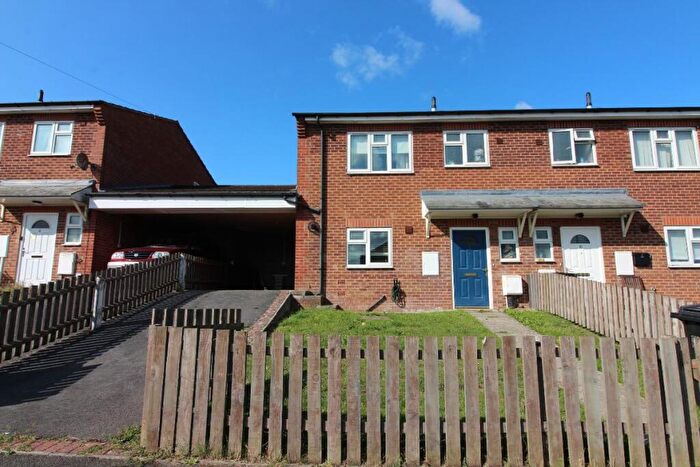 2 Bedroom Semi-Detached House To Rent In Gosforth Avenue, DE7