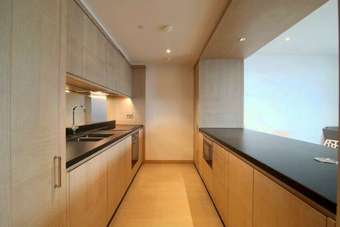 1 Bedroom Apartment To Rent In Legacy Building, Viaduct Gardens, London, SW11