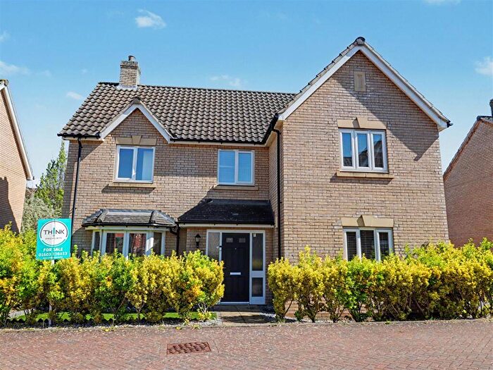 4 Bedroom Detached House For Sale In Juniper Close, Cringleford, NR4