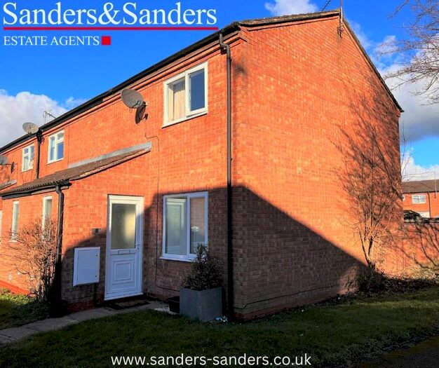 2 Bedroom Terraced House To Rent In Vallet Avenue, Alcester, B49