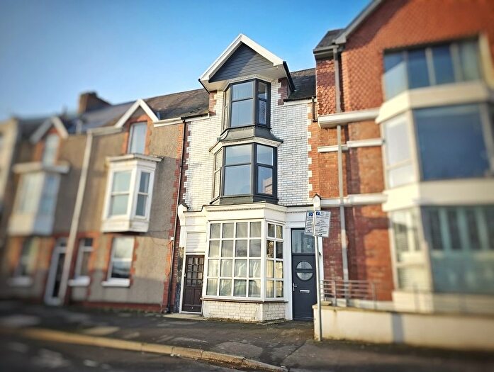 3 Bedroom Terraced House For Sale In Mumbles Road, Swansea, SA3