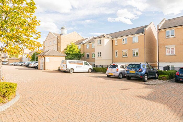 2 Bedroom Flat For Sale In Propelair Way, Colchester, CO4