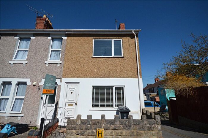 3 Bedroom End Of Terrace House To Rent In Dryden Street, Town Centre, Swindon, SN1