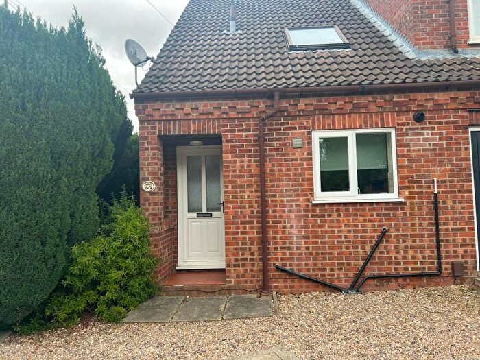 2 Bedroom Property To Rent In Bramblewood Close, Gonerby Hill Foot, NG31